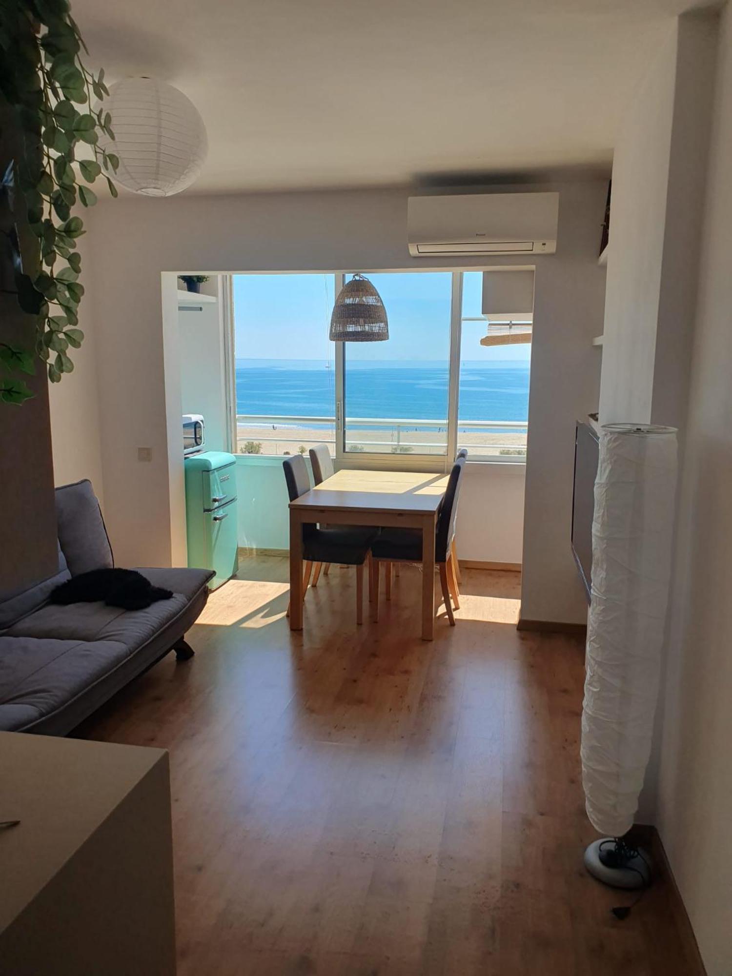 Piso Delta Muga Costa Brava Lejlighed Empuriabrava Eksteriør billede